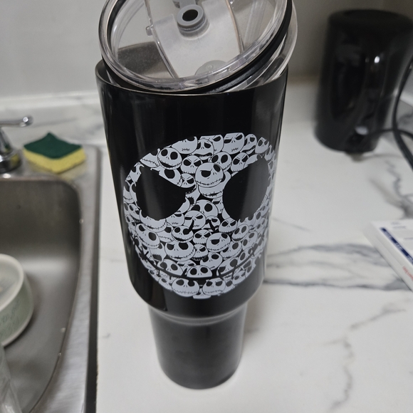 Bioworld Nightmare Before Christmas Stainless SteelTumbler - Picture 2 of 4